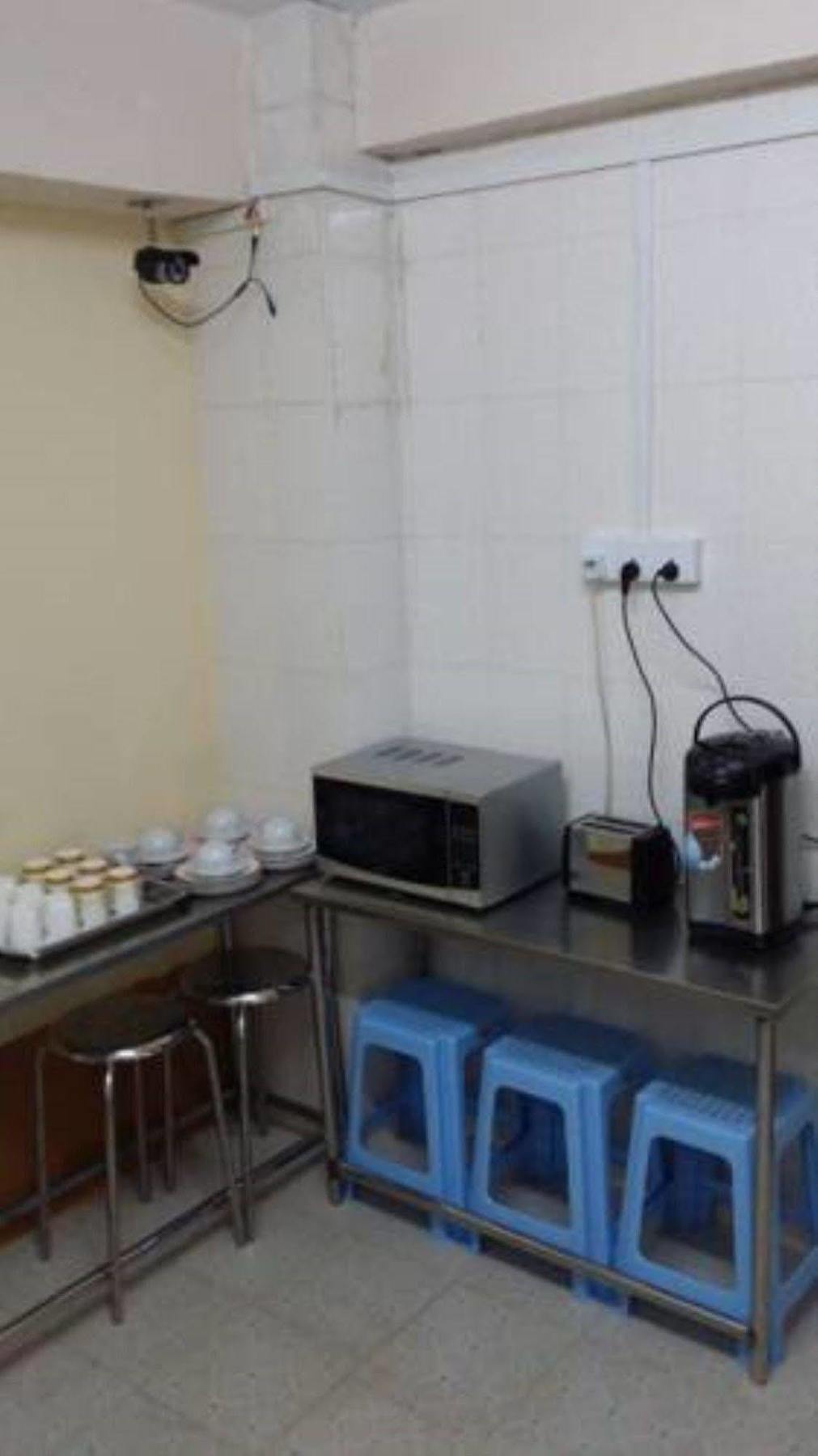 T Venus Hostel Yangon Exterior photo